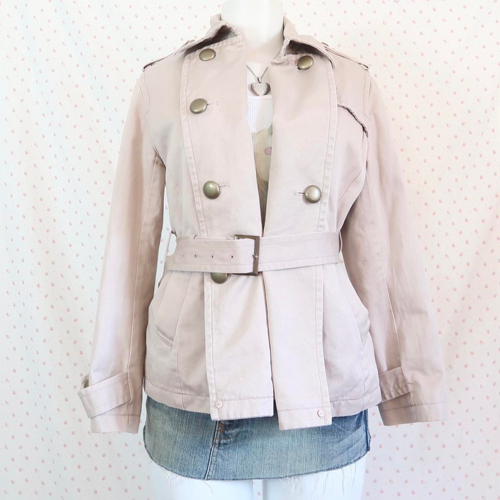 vintage y2k beige belted jacket